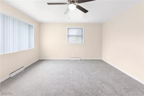 108 Ashbury Cir, Wheeling, WV 26003 photo 4
