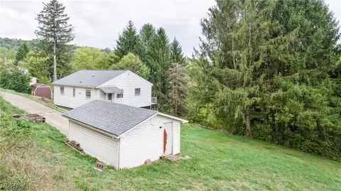 108 Ashbury Cir, Wheeling, WV 26003 photo 21