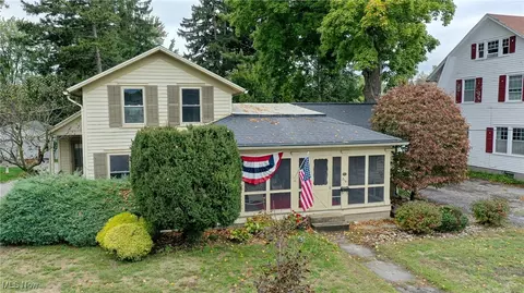 216 W Main St, Norwalk, OH 44857