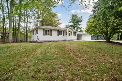 5153 Massillon Rd, North Canton, OH 44720