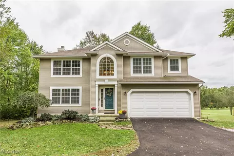 16727 Galehouse Rd, Doylestown, OH 44230
