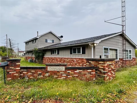 56682 High Ridge Rd, Bellaire, OH 43906