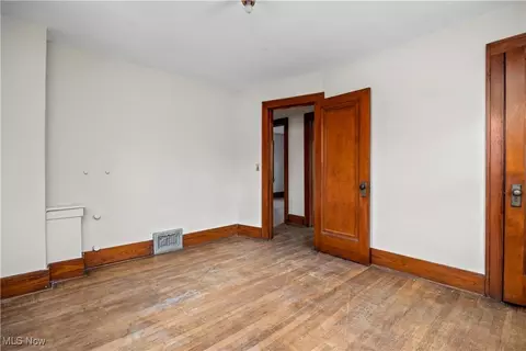 2233 E 33rd St, Lorain, OH 44055 photo 23