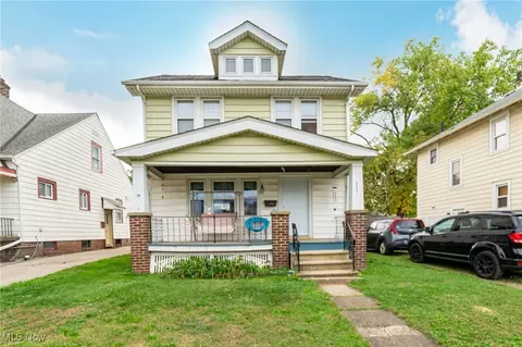 5907 Velma Ave, Parma, OH 44129