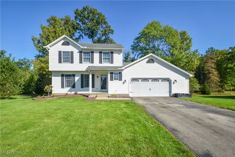 7004 Backwater Cv, Austintown, OH 44515
