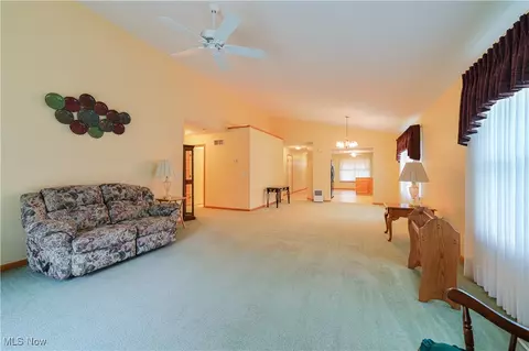 3533 Castleton Ln, Brunswick, OH 44212 photo 10