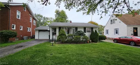 3239 Wilson Ave, Ashtabula, OH 44004