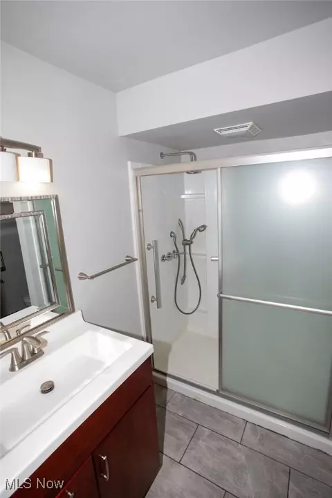 486 W Wilson St, Struthers, OH 44471 photo 22