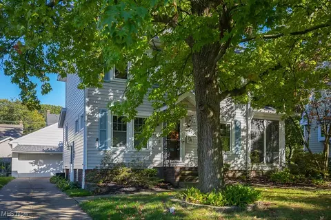 1619 Saint Charles Ave, Lakewood, OH 44107