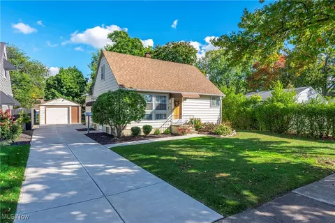 4433 W 185th St, Cleveland, OH 44135