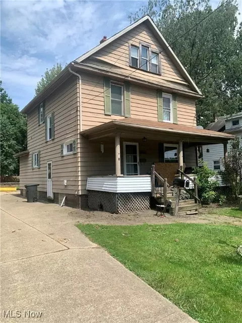 1615 W Market St, Orrville, OH 44667