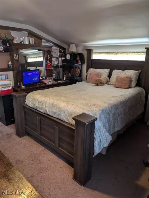 Bedroom - 955 E 223rd St, Euclid, OH 44123 photo 2 of 2