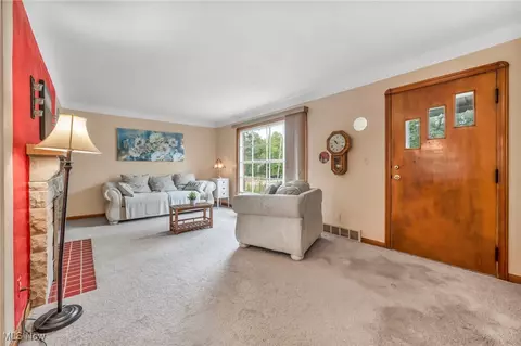 455 Sprague Rd, Seven Hills, OH 44131 photo 6