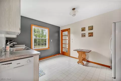 455 Sprague Rd, Seven Hills, OH 44131 photo 13