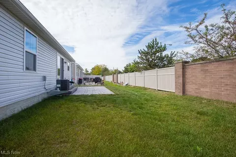 338 Lakewick Ln, Willowick, OH 44095 photo 38