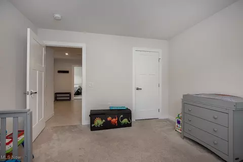338 Lakewick Ln, Willowick, OH 44095 photo 9
