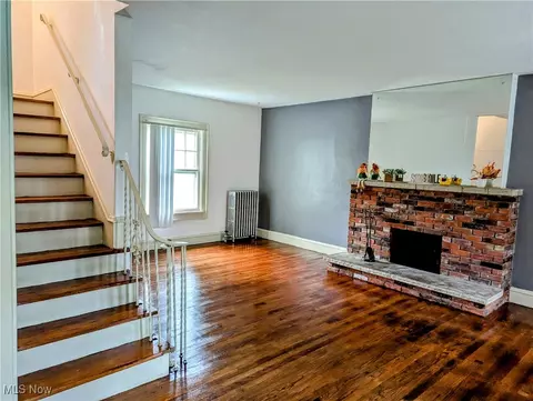 2104 Marlindale Rd, Cleveland Heights, OH 44118 photo 4