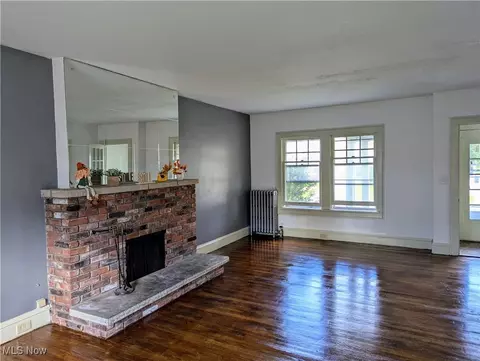 2104 Marlindale Rd, Cleveland Heights, OH 44118 photo 5