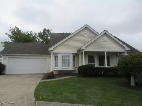 19263 Dawn Ct, Strongsville, OH 44149