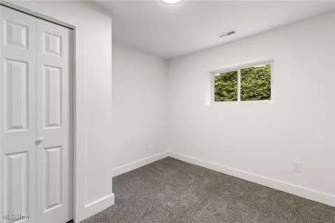 Bedroom - 253 Euclid Ave, Wadsworth, OH 44281 photo 1 of 8