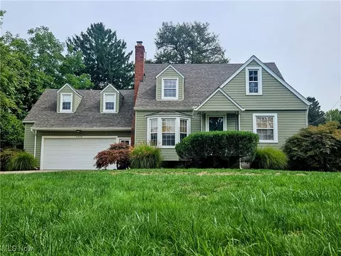 7933 Stockbridge Rd, Mentor, OH 44060
