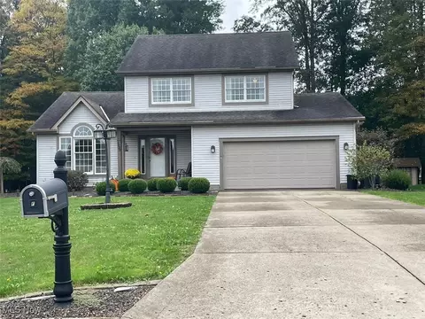 1335 Quail Ct, Youngstown, OH 44512
