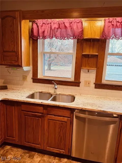 225 Allison Ave, Killbuck, OH 44637 photo 28