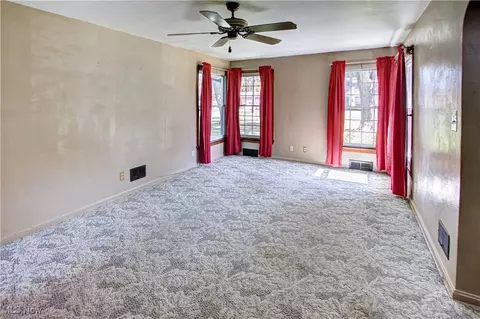 Living - 6958 Manor Dr, Elyria, OH 44035 photo 2 of 3
