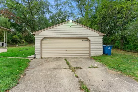Other - 45 Charles St, Struthers, OH 44471 photo 10 of 11