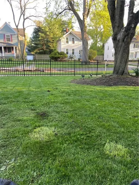 Exterior - 248 Ohio St, Elyria, OH 44035 photo 13 of 13