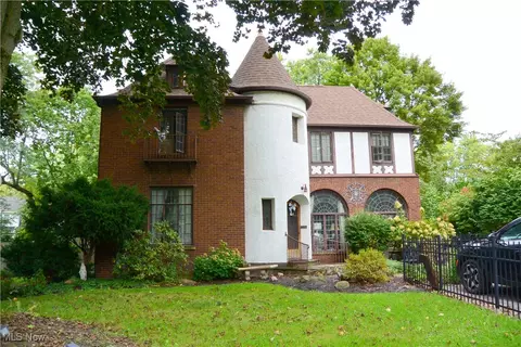 Exterior - 248 Ohio St, Elyria, OH 44035 photo 5 of 13