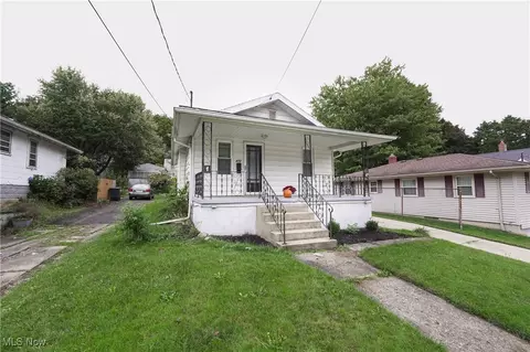 472 Frazier Ave, Akron, OH 44305