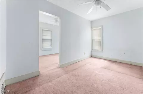 Bedroom - 810 Walnut Rd SE, Massillon, OH 44646 photo 4 of 6