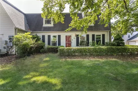 8080 Harbor Creek Dr #502, Mentor On The Lake, OH 44060