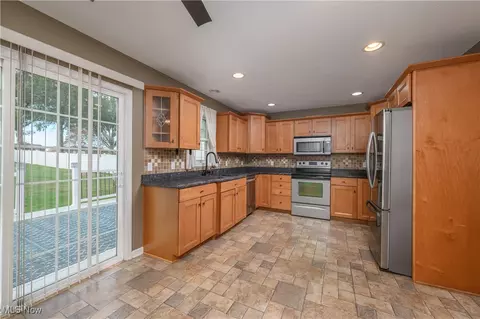 4516 7th St NW, Canton, OH 44708 photo 8
