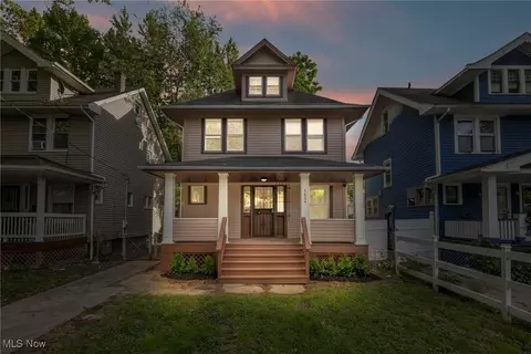 9804 Parmelee Ave, Cleveland, OH 44108