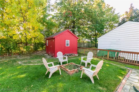 Exterior - 3935 Harvard Dr, Willoughby, OH 44094 photo 7 of 8