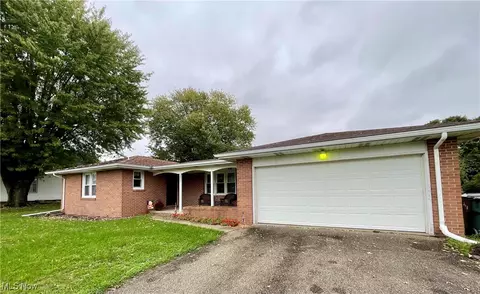 205 W Arch St, Port Washington, OH 43837