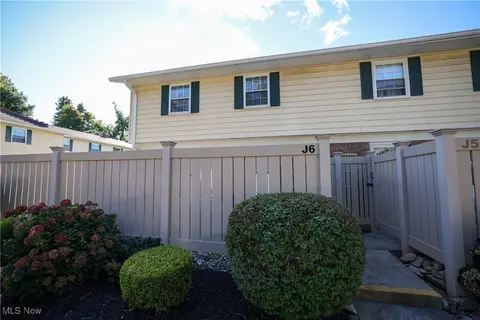 7970 Mentor Ave #J6, Mentor, OH 44060