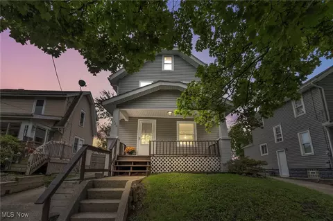 1726 Adelaide Blvd, Akron, OH 44305