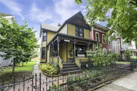 2919 Jay Ave, Cleveland, OH 44113