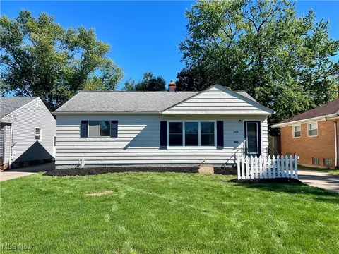 243 Gayle Dr, Sheffield Lake, OH 44054