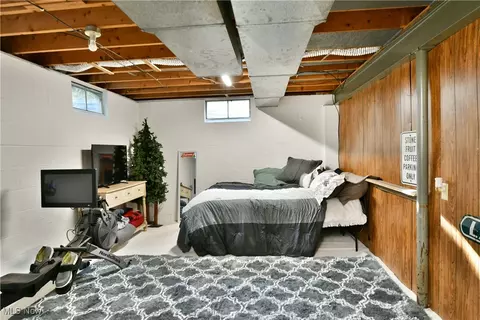 Bedroom - 8103 Deerpath Dr, Boardman, OH 44512 photo 9 of 9