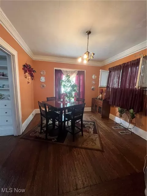 788 Work Dr, Akron, OH 44320 photo 6