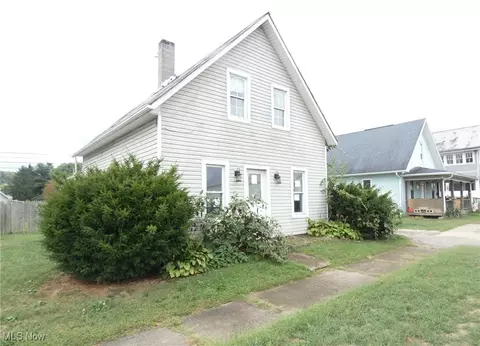 1805 Main St, Stockport, OH 43787