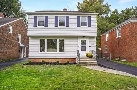 3734 Bainbridge Rd, Cleveland Heights, OH 44118