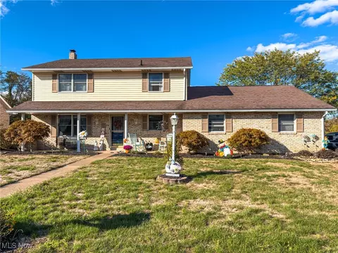 178 Tera Mnr, Wintersville, OH 43953