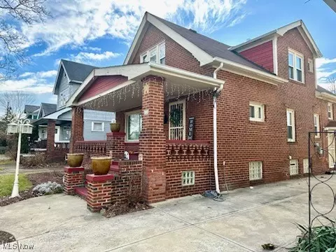 3882 E 151st St, Cleveland, OH 44128