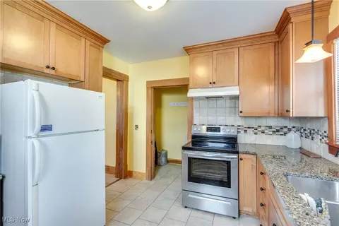231 E Wilbeth Rd, Akron, OH 44301 photo 16