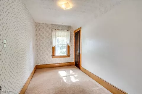 231 E Wilbeth Rd, Akron, OH 44301 photo 21